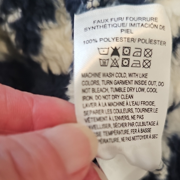 NWT Lucky Brand Geo Print Faux Fur Zip Teddy Jacket Large. Navy/Ivory - Picture 16 of 16